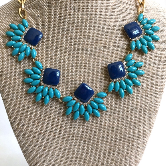 Jewelry - 3/$30! Turquoise and Blue Statement Necklace